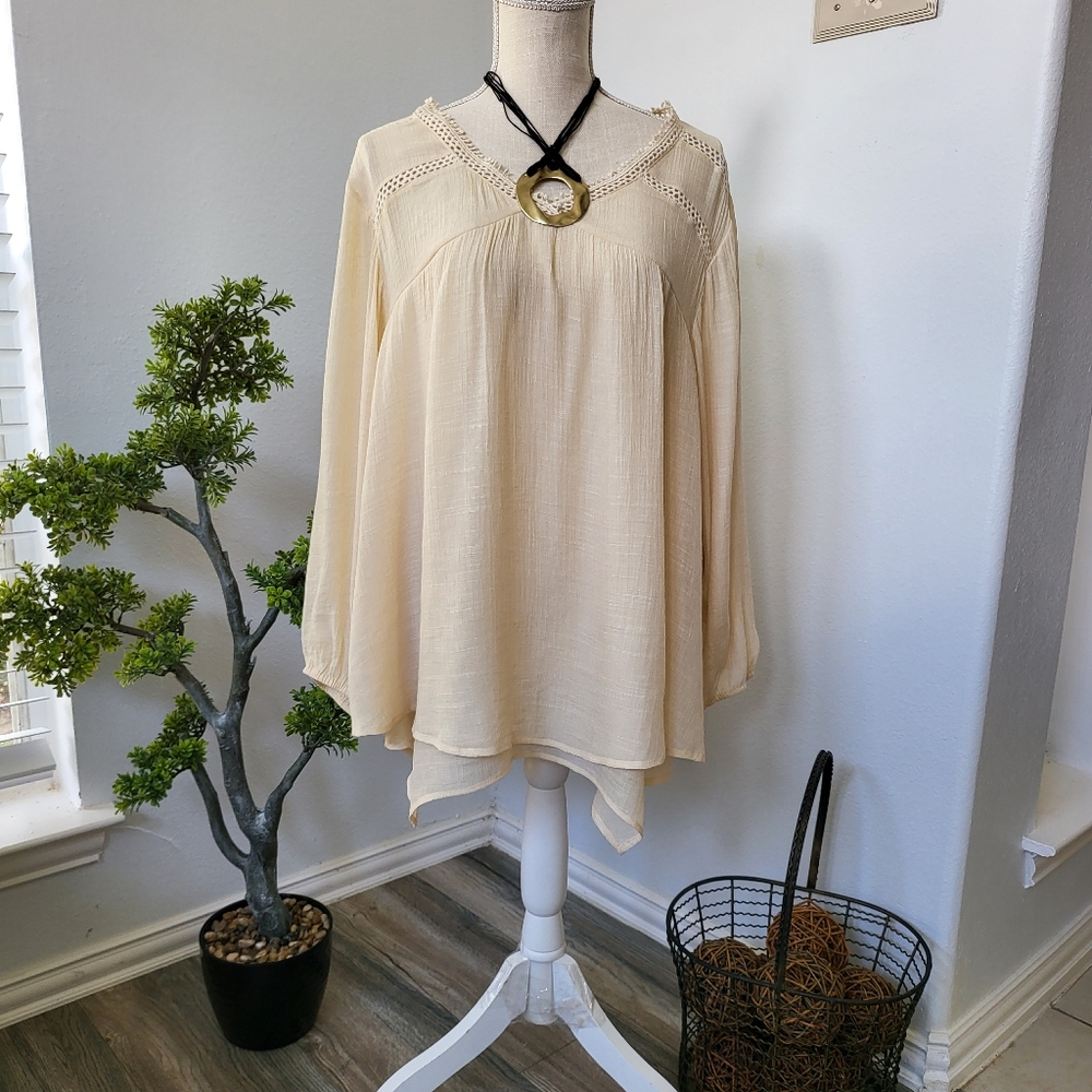 Studio Woman Top
